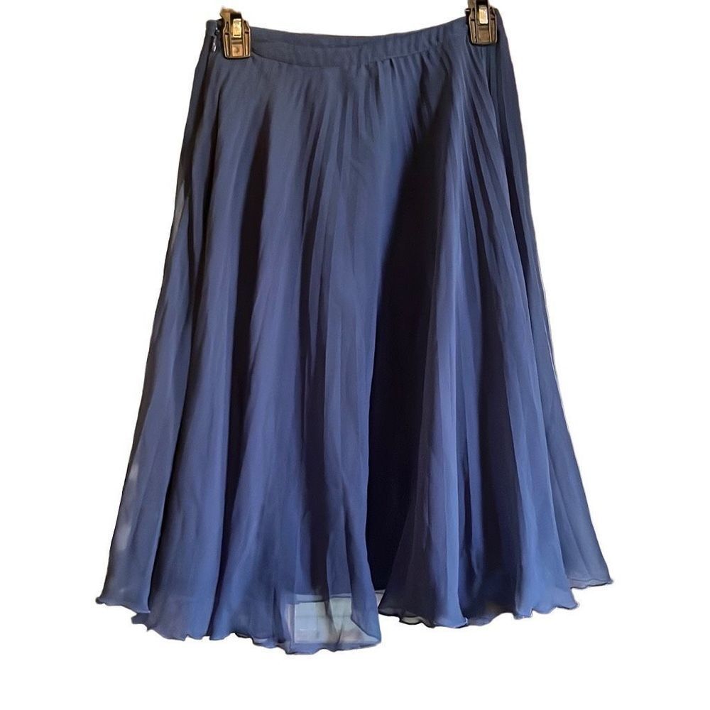White House Black Market Blue Pleated Flowy Mini Skirt Size 00